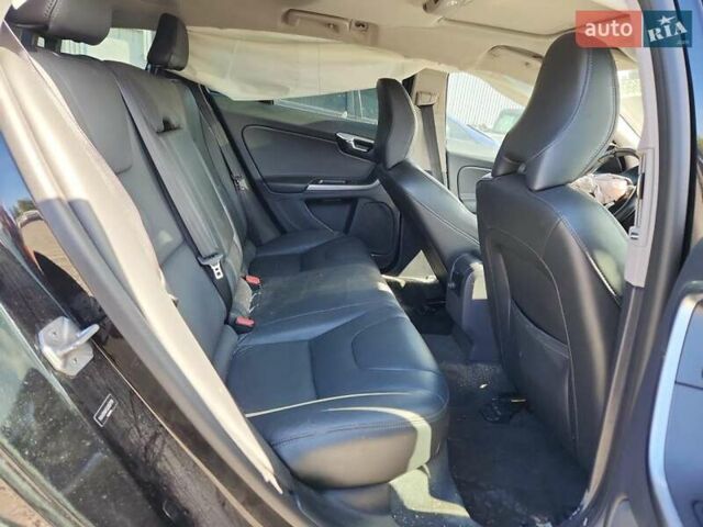 Черный Вольво V60 Cross Country, объемом двигателя 2 л и пробегом 96 тыс. км за 3000 $, фото 7 на Automoto.ua