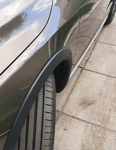 Коричневый Вольво V60 Cross Country, объемом двигателя 2 л и пробегом 215 тыс. км за 18900 $, фото 26 на Automoto.ua