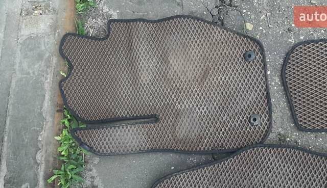 Коричневый Вольво V60 Cross Country, объемом двигателя 2 л и пробегом 215 тыс. км за 18900 $, фото 43 на Automoto.ua