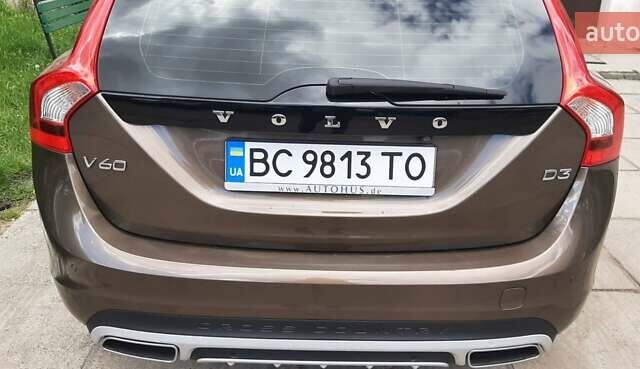 Коричневый Вольво V60 Cross Country, объемом двигателя 2 л и пробегом 215 тыс. км за 18900 $, фото 32 на Automoto.ua