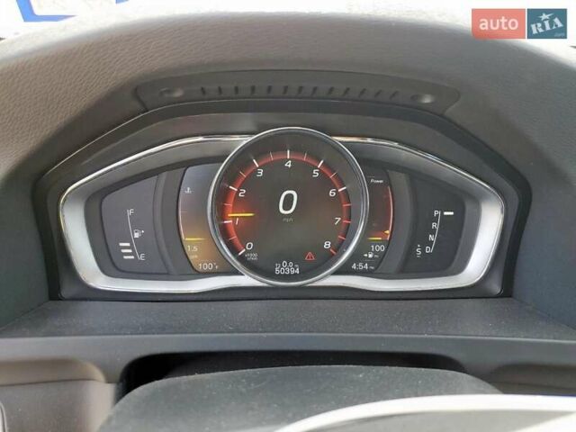 Коричневый Вольво V60 Cross Country, объемом двигателя 2 л и пробегом 80 тыс. км за 2500 $, фото 8 на Automoto.ua