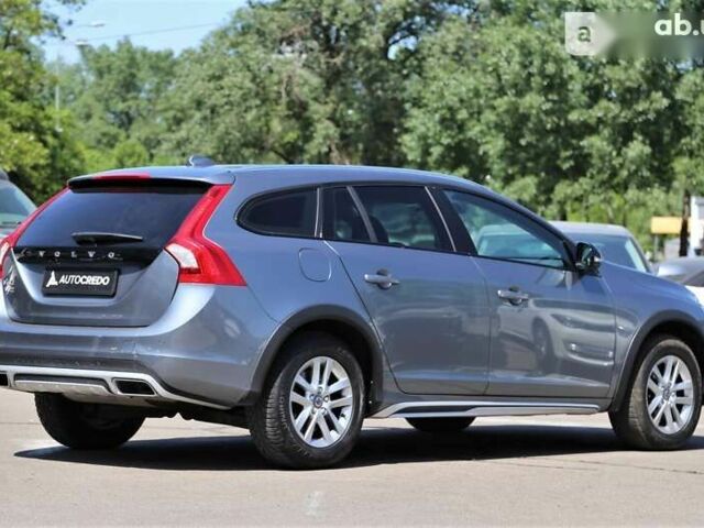 Вольво V60 Cross Country 2017 в Киеве на Automoto.ua Вольво V60 Cross Country, объемом двигателя 2 л и пробегом 244 тыс. км за 20500 $, фото 5 на Automoto.ua