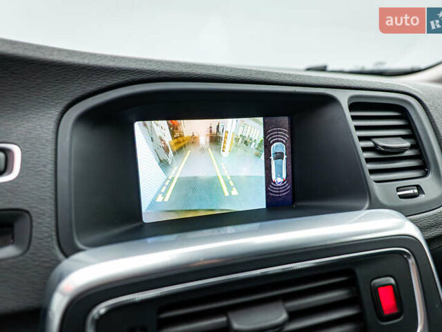 Вольво V60 Cross Country, об'ємом двигуна 2.4 л та пробігом 81 тис. км за 21291 $, фото 15 на Automoto.ua