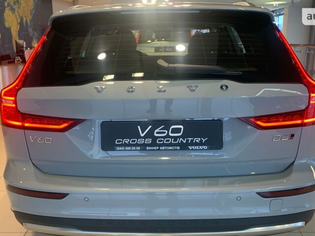 купити нове авто Вольво V60 Cross Country 2023 року від офіційного дилера Віннер Автомотів Volvo Вольво фото