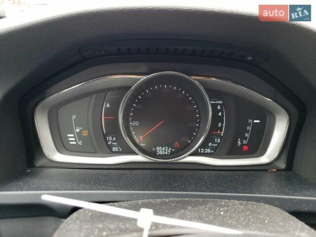 Серый Вольво V60 Cross Country, объемом двигателя 2.5 л и пробегом 40 тыс. км за 2200 $, фото 8 на Automoto.ua