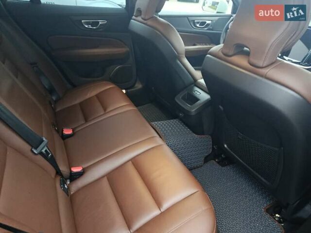 Серый Вольво V60 Cross Country, объемом двигателя 1.97 л и пробегом 98 тыс. км за 34900 $, фото 16 на Automoto.ua