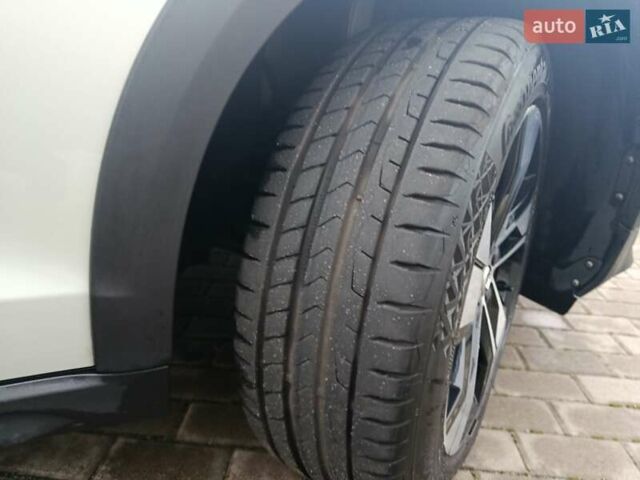 Серый Вольво V60 Cross Country, объемом двигателя 1.97 л и пробегом 98 тыс. км за 34900 $, фото 23 на Automoto.ua