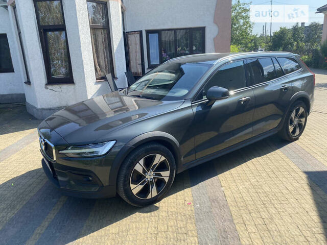 Сірий Вольво V60 Cross Country, об'ємом двигуна 2 л та пробігом 273 тис. км за 29950 $, фото 67 на Automoto.ua