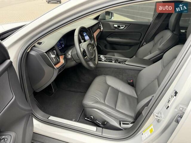 Сірий Вольво V60 Cross Country, об'ємом двигуна 1.97 л та пробігом 12 тис. км за 39900 $, фото 34 на Automoto.ua