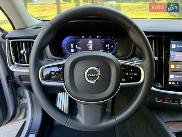 Серый Вольво V60 Cross Country, объемом двигателя 1.97 л и пробегом 11 тыс. км за 43500 $, фото 52 на Automoto.ua