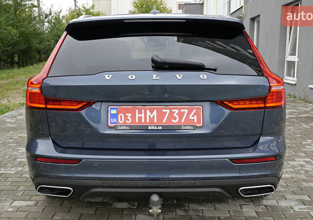 Синий Вольво V60 Cross Country, объемом двигателя 1.97 л и пробегом 190 тыс. км за 32800 $, фото 19 на Automoto.ua