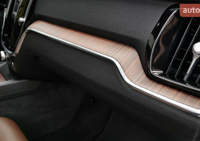 Синий Вольво V60 Cross Country, объемом двигателя 1.97 л и пробегом 190 тыс. км за 32800 $, фото 39 на Automoto.ua