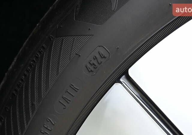 Синий Вольво V60 Cross Country, объемом двигателя 1.97 л и пробегом 190 тыс. км за 32800 $, фото 13 на Automoto.ua