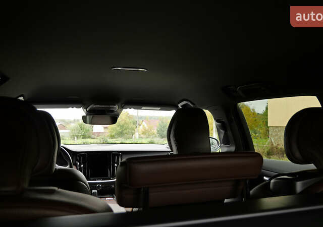 Синий Вольво V60 Cross Country, объемом двигателя 1.97 л и пробегом 190 тыс. км за 32800 $, фото 29 на Automoto.ua