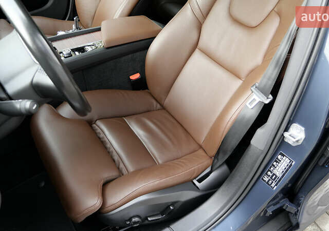 Синий Вольво V60 Cross Country, объемом двигателя 1.97 л и пробегом 190 тыс. км за 32800 $, фото 27 на Automoto.ua