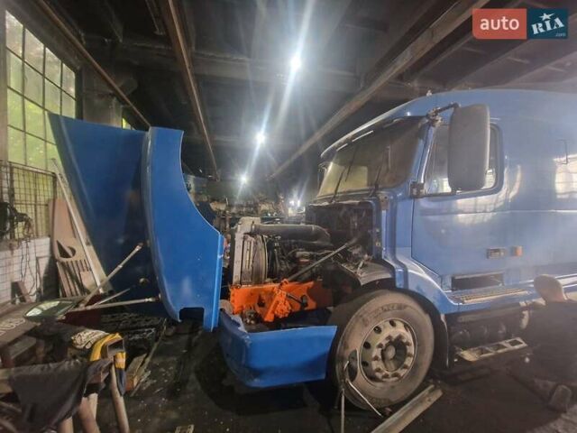 Вольво VNL 300 2002 в Днепре (Днепропетровске) на Automoto.ua Синий Вольво VNL 300, объемом двигателя 14 л и пробегом 1 тыс. км за 8500 $, фото 8 на Automoto.ua