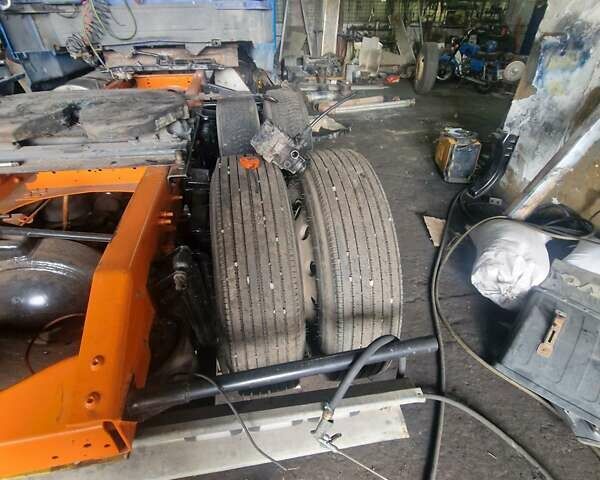Вольво VNL 300 2002 в Днепре (Днепропетровске) на Automoto.ua Синий Вольво VNL 300, объемом двигателя 14 л и пробегом 1 тыс. км за 8500 $, фото 11 на Automoto.ua