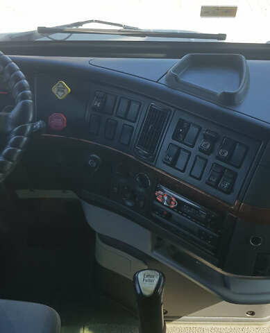 Вольво VNL 630, объемом двигателя 0 л и пробегом 980 тыс. км за 13600 $, фото 36 на Automoto.ua