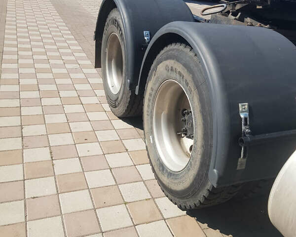 Вольво VNL 630, объемом двигателя 0 л и пробегом 980 тыс. км за 13600 $, фото 10 на Automoto.ua