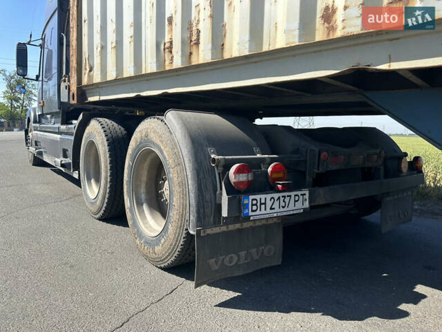 Вольво VNL 660, объемом двигателя 0 л и пробегом 785 тыс. км за 7300 $, фото 4 на Automoto.ua