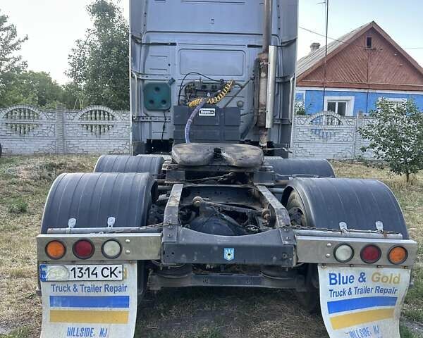 Сірий Вольво VNL 660, об'ємом двигуна 12.7 л та пробігом 940 тис. км за 17000 $, фото 5 на Automoto.ua