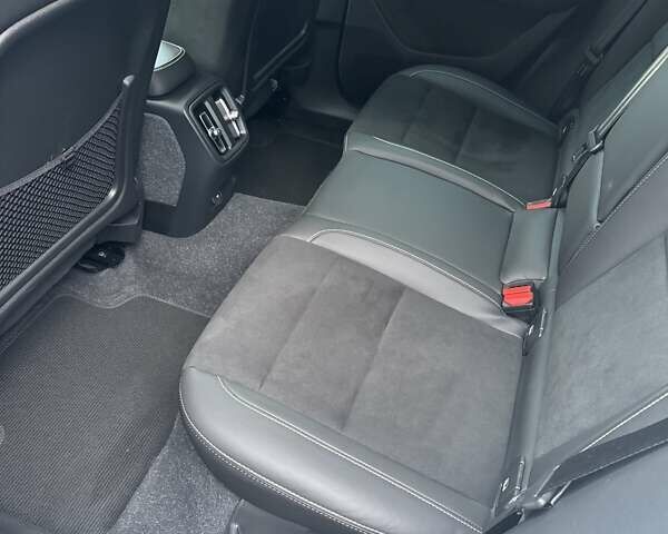 Белый Вольво XC40 Recharge, объемом двигателя 0 л и пробегом 29 тыс. км за 33000 $, фото 32 на Automoto.ua