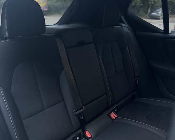 Білий Вольво XC40 Recharge, об'ємом двигуна 0 л та пробігом 82 тис. км за 28500 $, фото 17 на Automoto.ua
