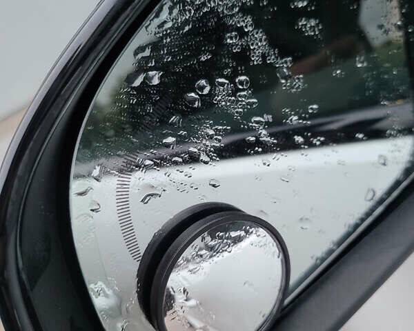 Білий Вольво XC40 Recharge, об'ємом двигуна 0 л та пробігом 82 тис. км за 28500 $, фото 8 на Automoto.ua
