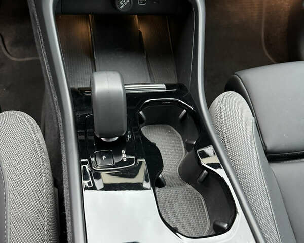 Белый Вольво XC40 Recharge, объемом двигателя 0 л и пробегом 9 тыс. км за 30999 $, фото 94 на Automoto.ua