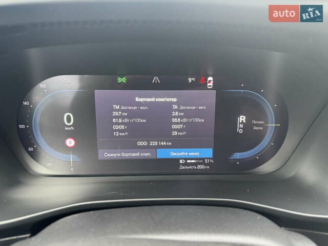 Чорний Вольво XC40 Recharge, об'ємом двигуна 0 л та пробігом 223 тис. км за 22900 $, фото 31 на Automoto.ua