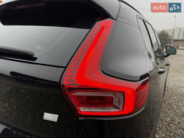 Черный Вольво XC40 Recharge, объемом двигателя 0 л и пробегом 140 тыс. км за 24200 $, фото 38 на Automoto.ua