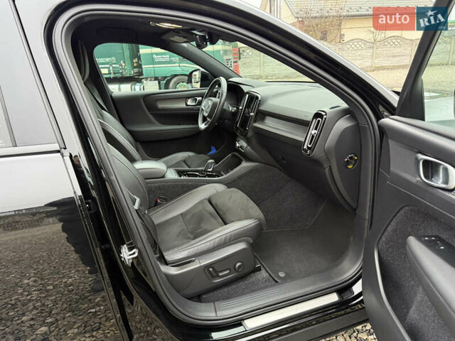 Черный Вольво XC40 Recharge, объемом двигателя 0 л и пробегом 140 тыс. км за 24200 $, фото 46 на Automoto.ua