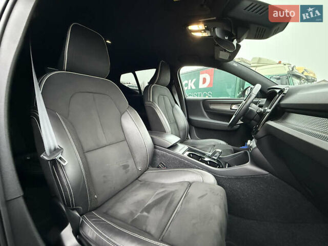 Черный Вольво XC40 Recharge, объемом двигателя 0 л и пробегом 140 тыс. км за 24200 $, фото 53 на Automoto.ua