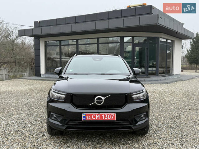 Черный Вольво XC40 Recharge, объемом двигателя 0 л и пробегом 140 тыс. км за 24200 $, фото 1 на Automoto.ua