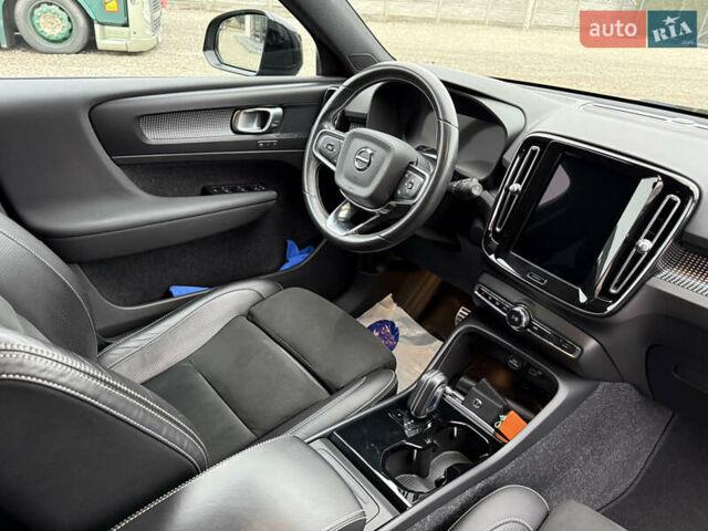 Черный Вольво XC40 Recharge, объемом двигателя 0 л и пробегом 140 тыс. км за 24200 $, фото 50 на Automoto.ua