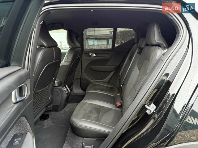 Черный Вольво XC40 Recharge, объемом двигателя 0 л и пробегом 140 тыс. км за 24200 $, фото 34 на Automoto.ua