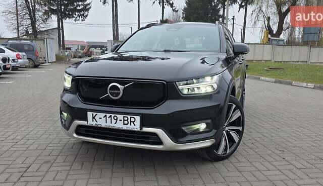 Чорний Вольво XC40 Recharge, об'ємом двигуна 0 л та пробігом 138 тис. км за 28800 $, фото 59 на Automoto.ua