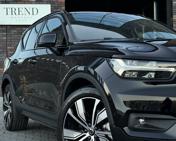 Черный Вольво XC40 Recharge, объемом двигателя 0 л и пробегом 38 тыс. км за 24800 $, фото 14 на Automoto.ua