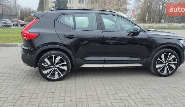 Чорний Вольво XC40 Recharge, об'ємом двигуна 0 л та пробігом 138 тис. км за 28800 $, фото 16 на Automoto.ua