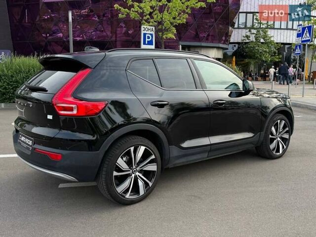 Черный Вольво XC40 Recharge, объемом двигателя 0 л и пробегом 17 тыс. км за 29490 $, фото 6 на Automoto.ua