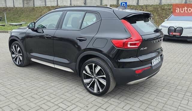 Чорний Вольво XC40 Recharge, об'ємом двигуна 0 л та пробігом 138 тис. км за 28800 $, фото 29 на Automoto.ua