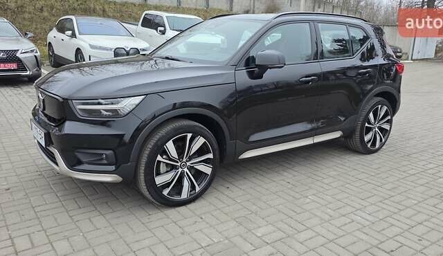 Чорний Вольво XC40 Recharge, об'ємом двигуна 0 л та пробігом 138 тис. км за 28800 $, фото 37 на Automoto.ua