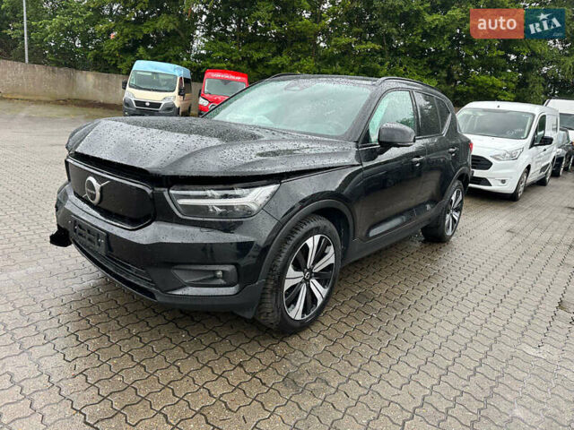 Черный Вольво XC40 Recharge, объемом двигателя 0 л и пробегом 195 тыс. км за 16200 $, фото 1 на Automoto.ua