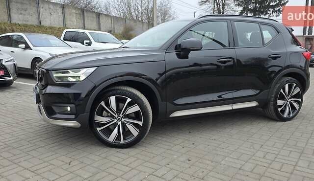 Чорний Вольво XC40 Recharge, об'ємом двигуна 0 л та пробігом 138 тис. км за 28800 $, фото 62 на Automoto.ua
