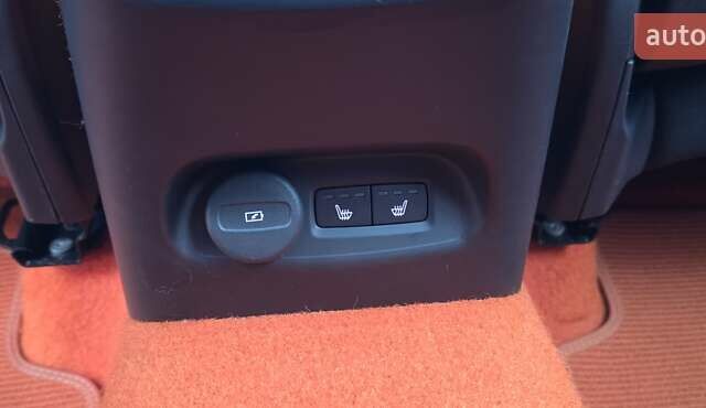 Чорний Вольво XC40 Recharge, об'ємом двигуна 0 л та пробігом 138 тис. км за 28800 $, фото 80 на Automoto.ua