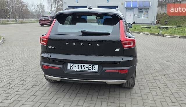 Чорний Вольво XC40 Recharge, об'ємом двигуна 0 л та пробігом 138 тис. км за 28800 $, фото 23 на Automoto.ua