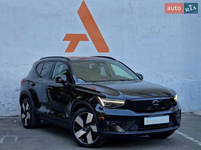 Чорний Вольво XC40 Recharge, об'ємом двигуна 0 л та пробігом 36 тис. км за 34990 $, фото 13 на Automoto.ua