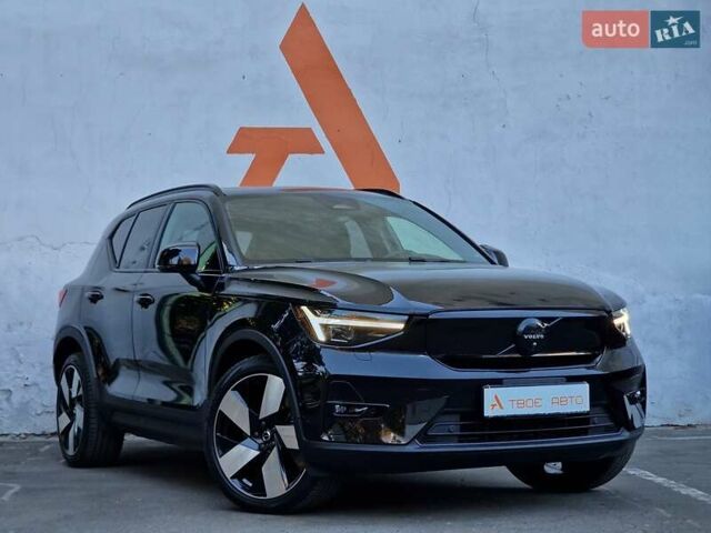 Чорний Вольво XC40 Recharge, об'ємом двигуна 0 л та пробігом 36 тис. км за 34990 $, фото 15 на Automoto.ua
