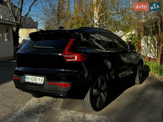 Черный Вольво XC40 Recharge, объемом двигателя 0 л и пробегом 36 тыс. км за 32000 $, фото 19 на Automoto.ua