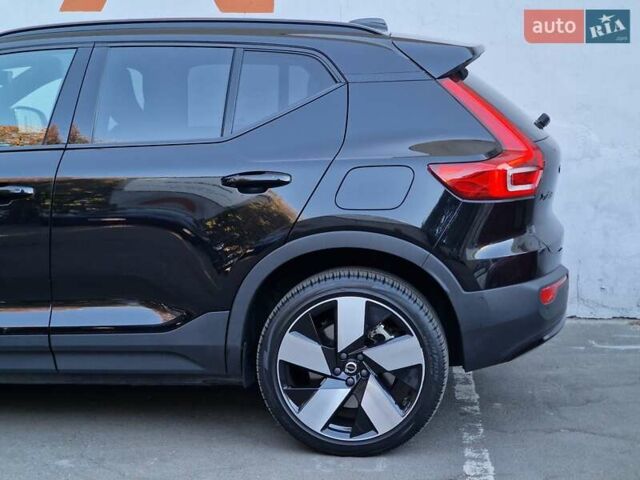 Чорний Вольво XC40 Recharge, об'ємом двигуна 0 л та пробігом 36 тис. км за 34990 $, фото 25 на Automoto.ua